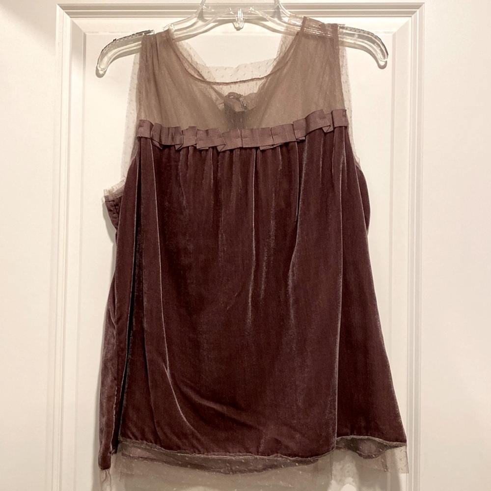 Beautiful lace and velvet tank. Not sure what to call this color! Brown?